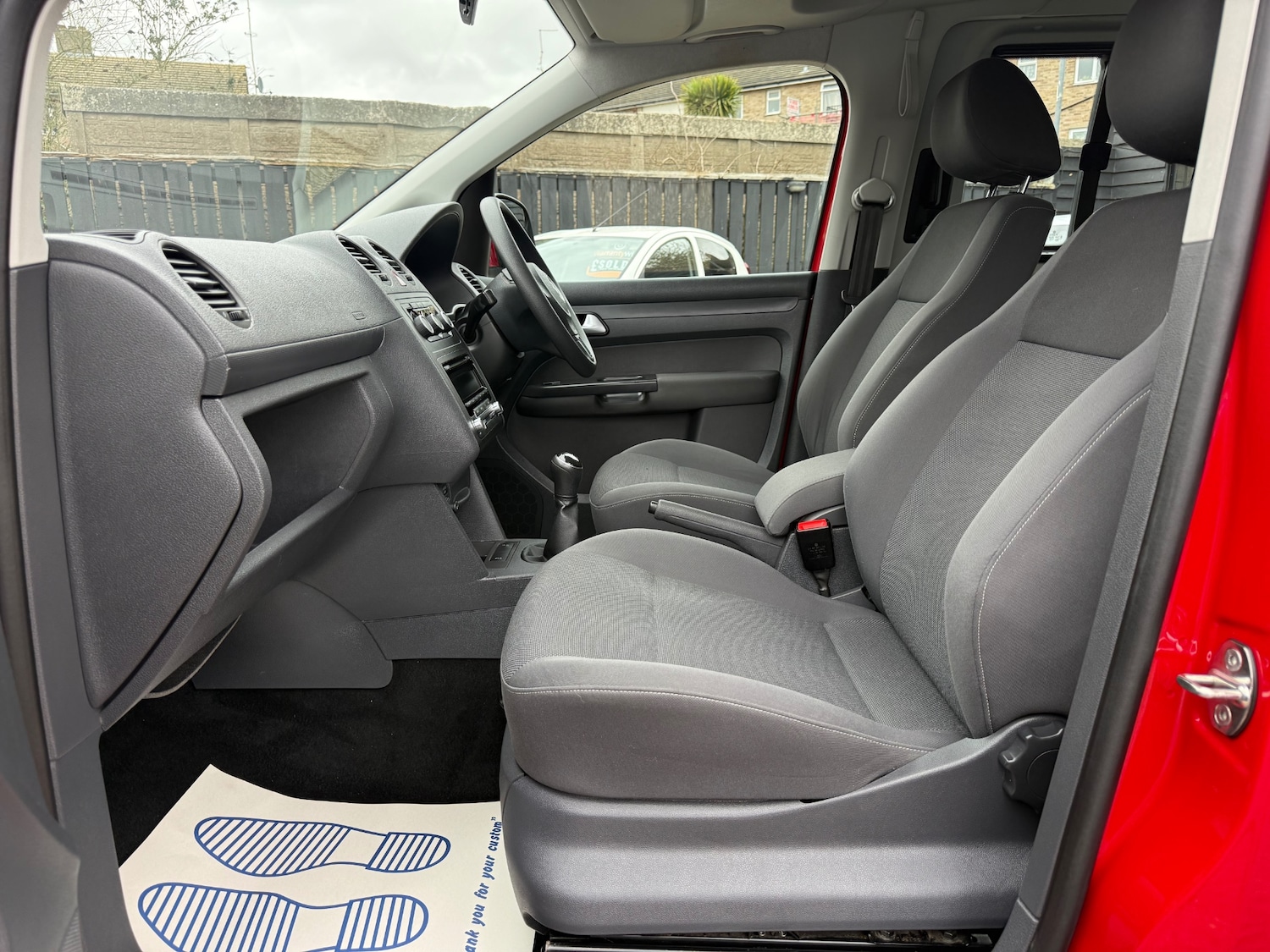 Used Volkswagen Caddy Maxi Life 2015 for sale - 77676231: Photo 26