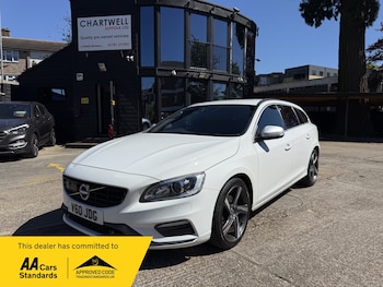 Used Volvo V60 2015 for sale - 78452207: Photo