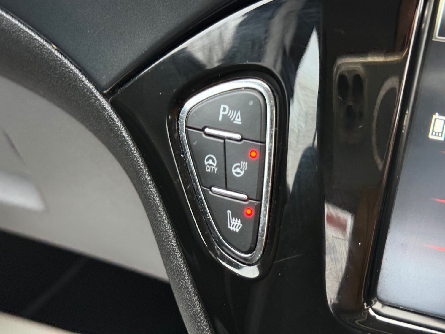 Used Vauxhall Corsa 2016 for sale - 77323513: Photo 44