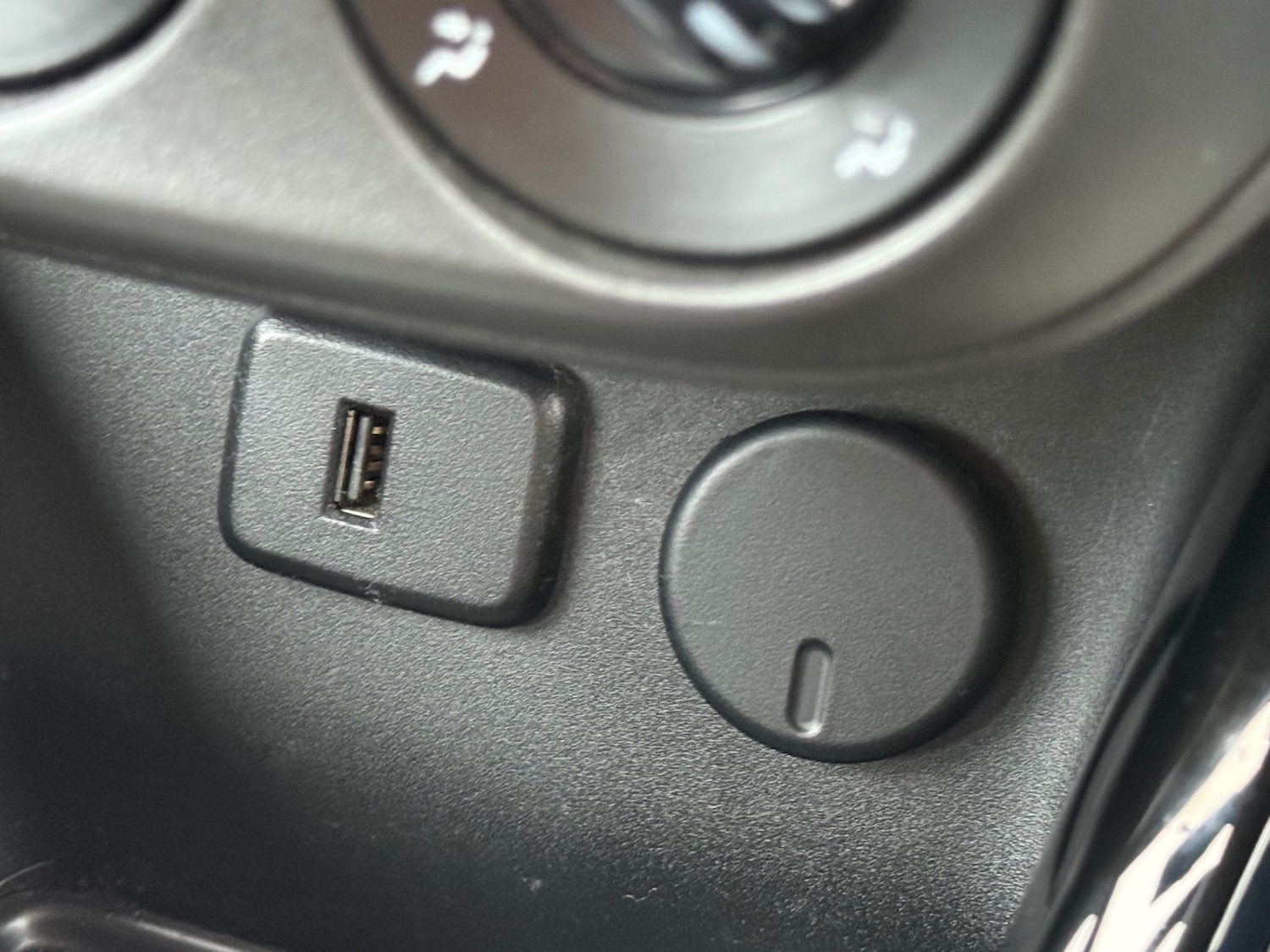 Used Vauxhall Corsa 2016 for sale - 77323513: Photo 46