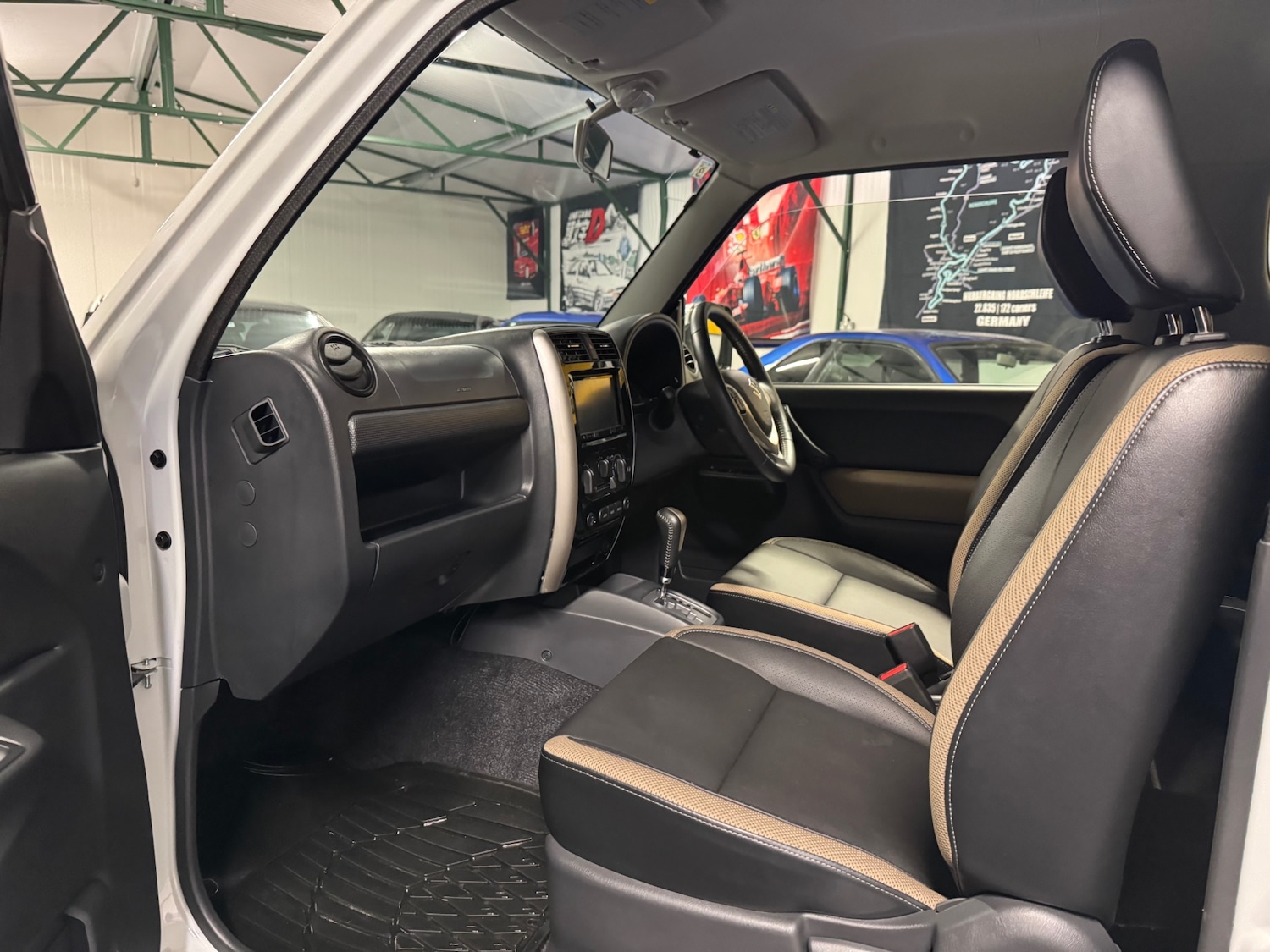 Used Suzuki Jimny 2015 for sale - 76770297: Photo 16