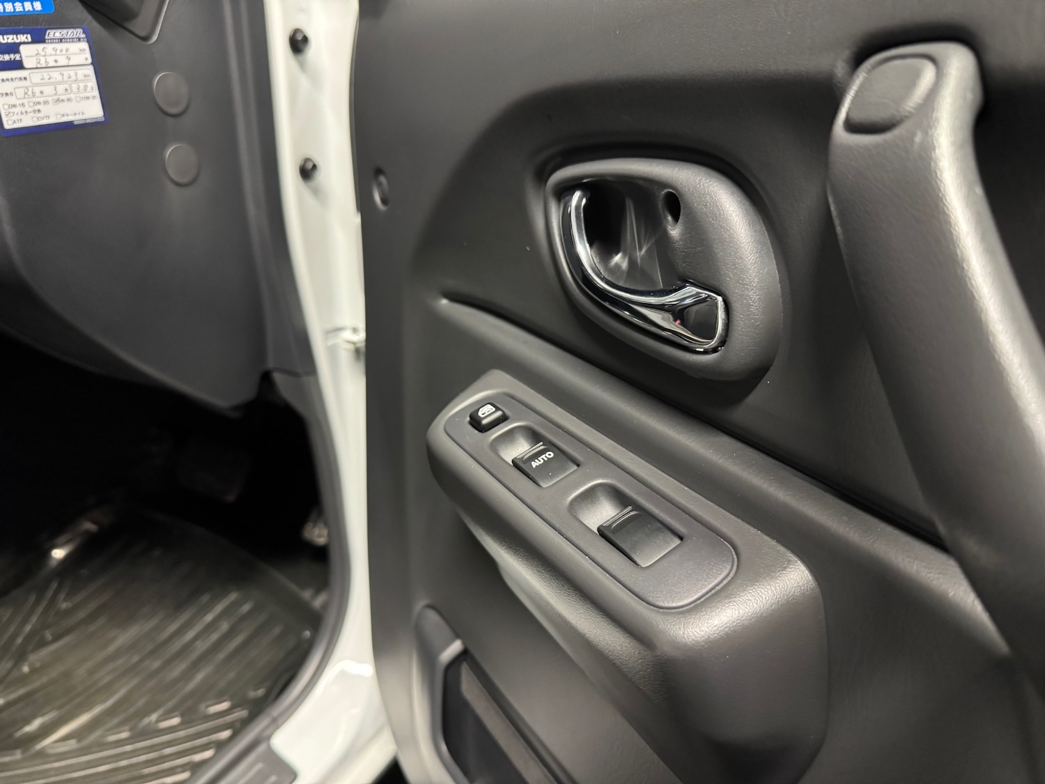 Used Suzuki Jimny 2015 for sale - 76770297: Photo 74