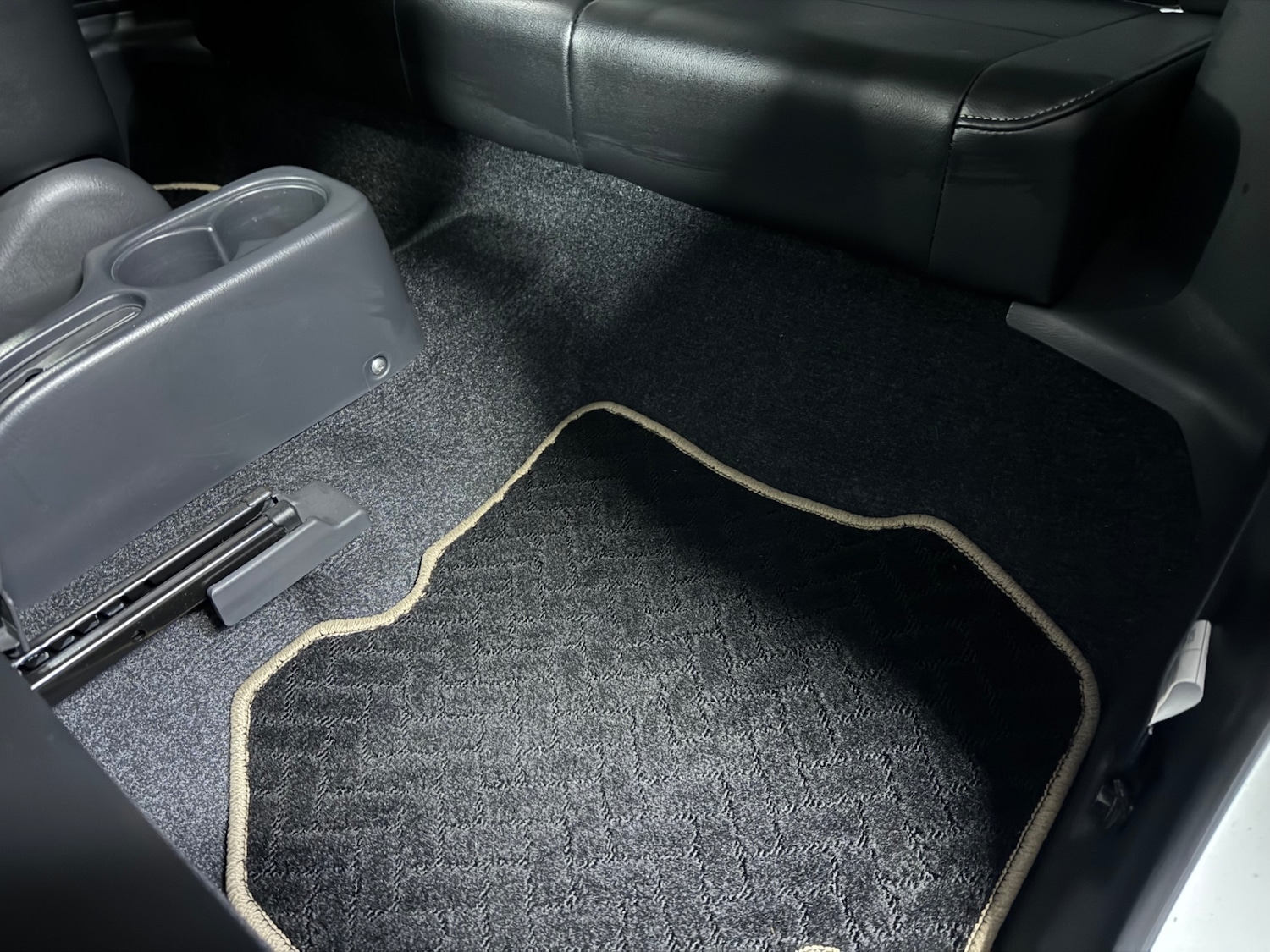 Used Suzuki Jimny 2015 for sale - 76770297: Photo 83