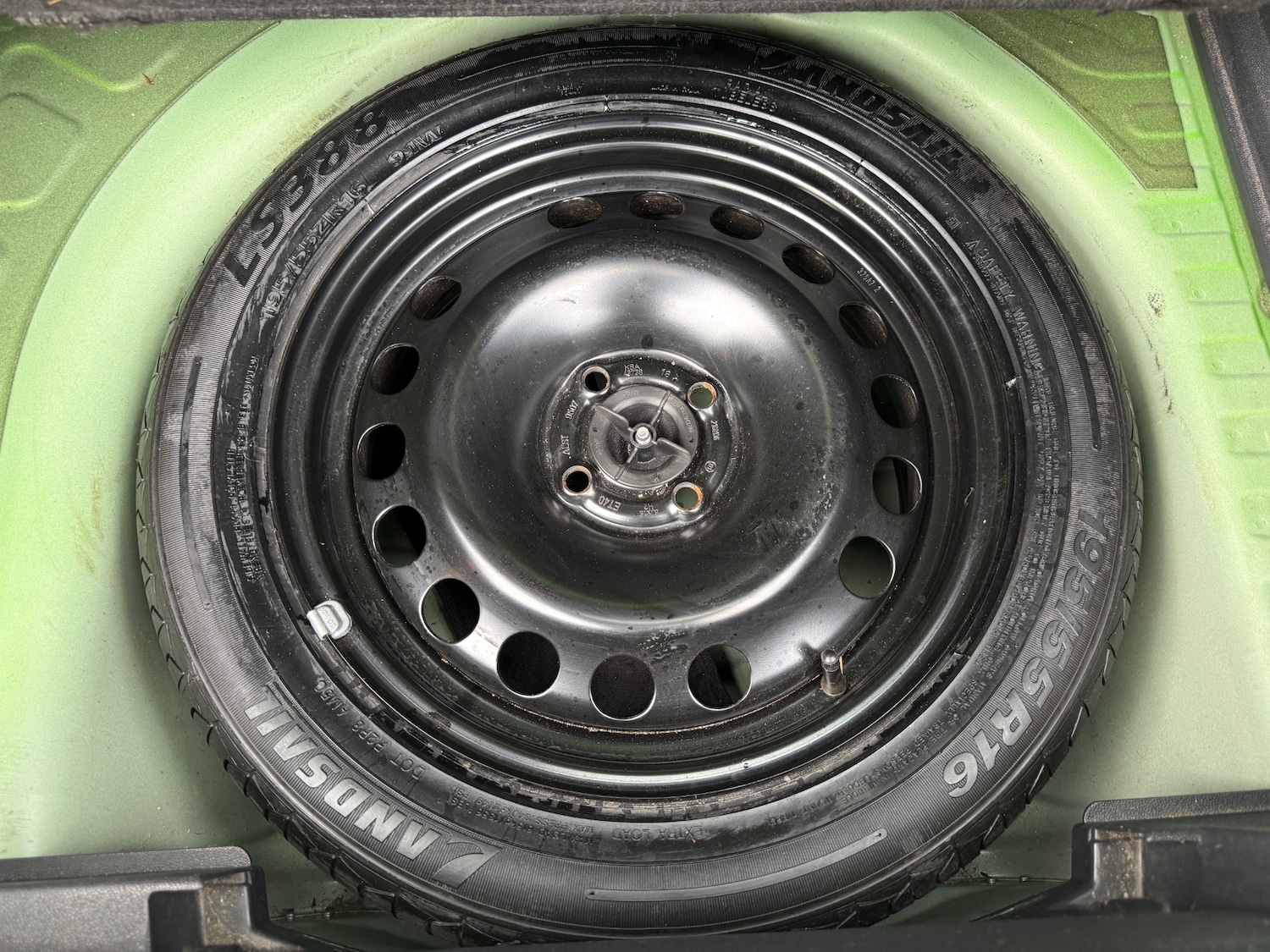 Used Vauxhall Corsa 2013 for sale - 77872196: Photo 21