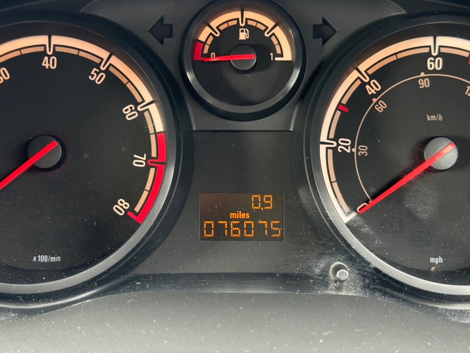 Used Vauxhall Corsa 2013 for sale - 77872196: Photo 27