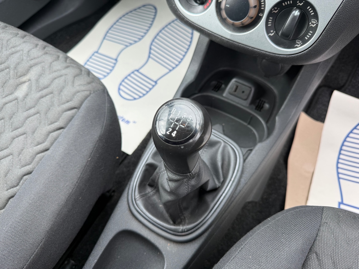 Used Vauxhall Corsa 2013 for sale - 77872196: Photo 29