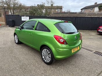 Used Vauxhall Corsa 2013 for sale - 77872196: Photo