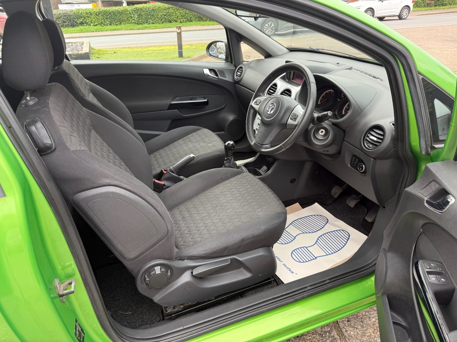 Used Vauxhall Corsa 2013 for sale - 77872196: Photo 9