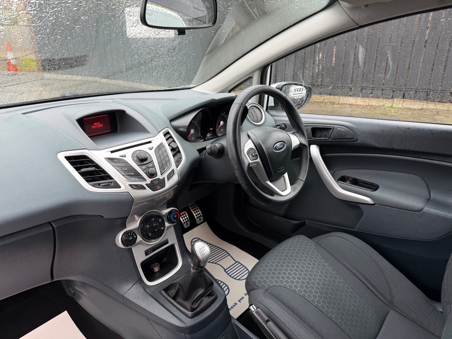 Used Ford Fiesta 2011 for sale - 76748391: Photo 12