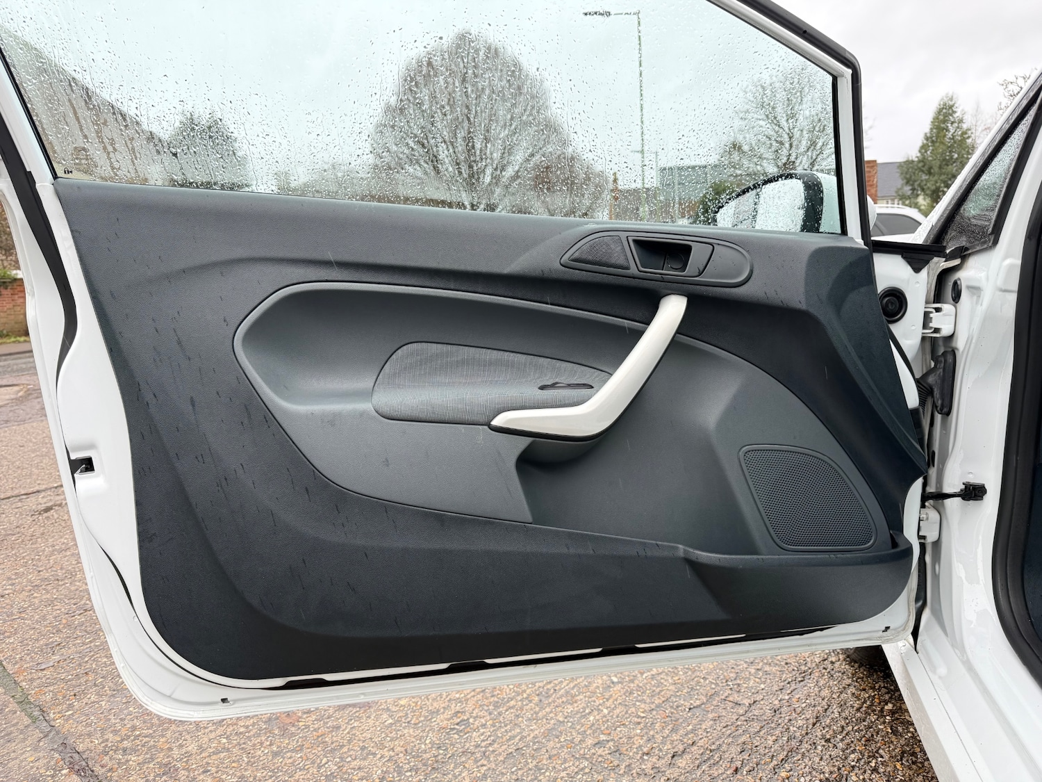 Used Ford Fiesta 2011 for sale - 76748391: Photo 17