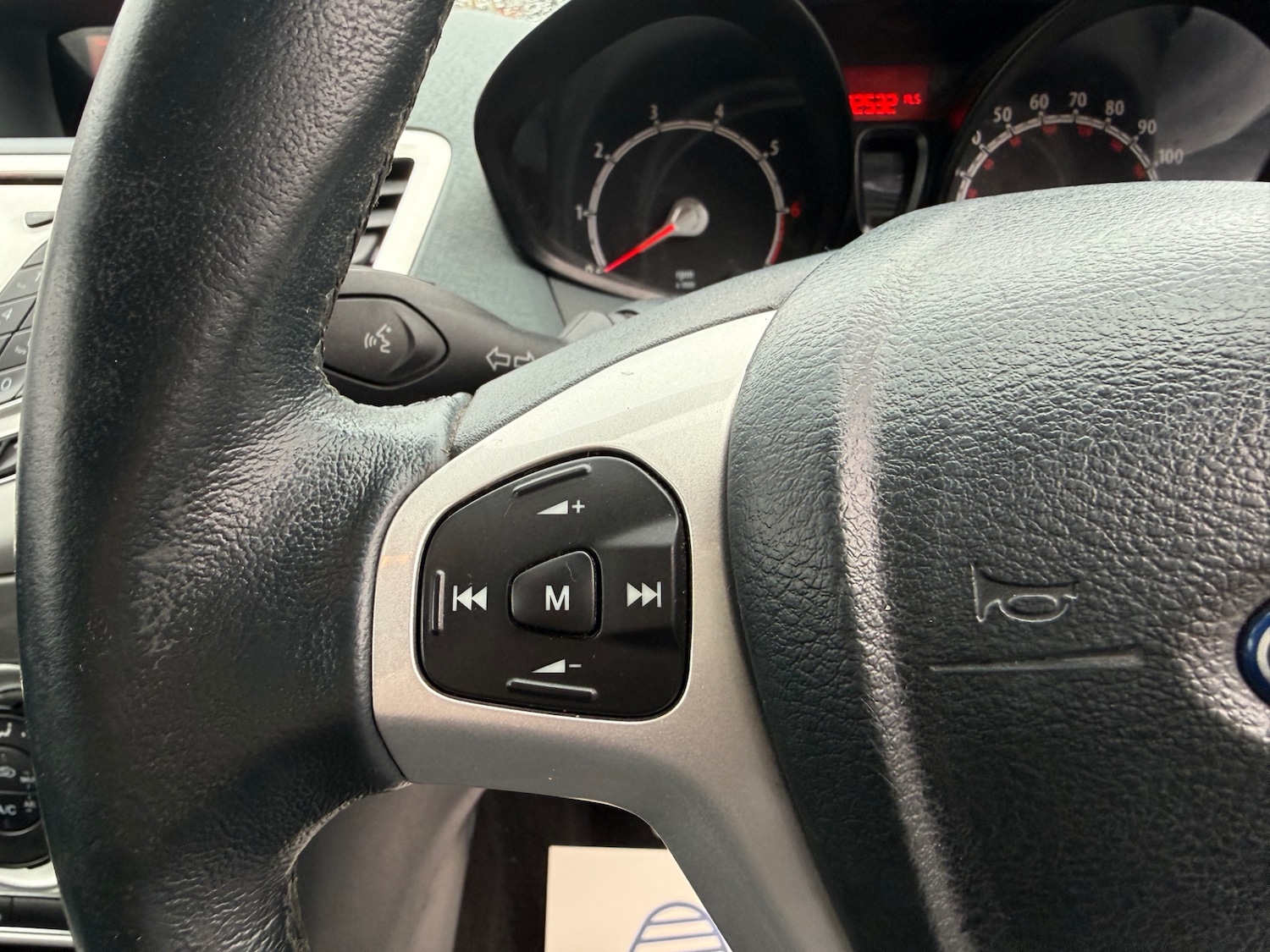 Used Ford Fiesta 2011 for sale - 76748391: Photo 23