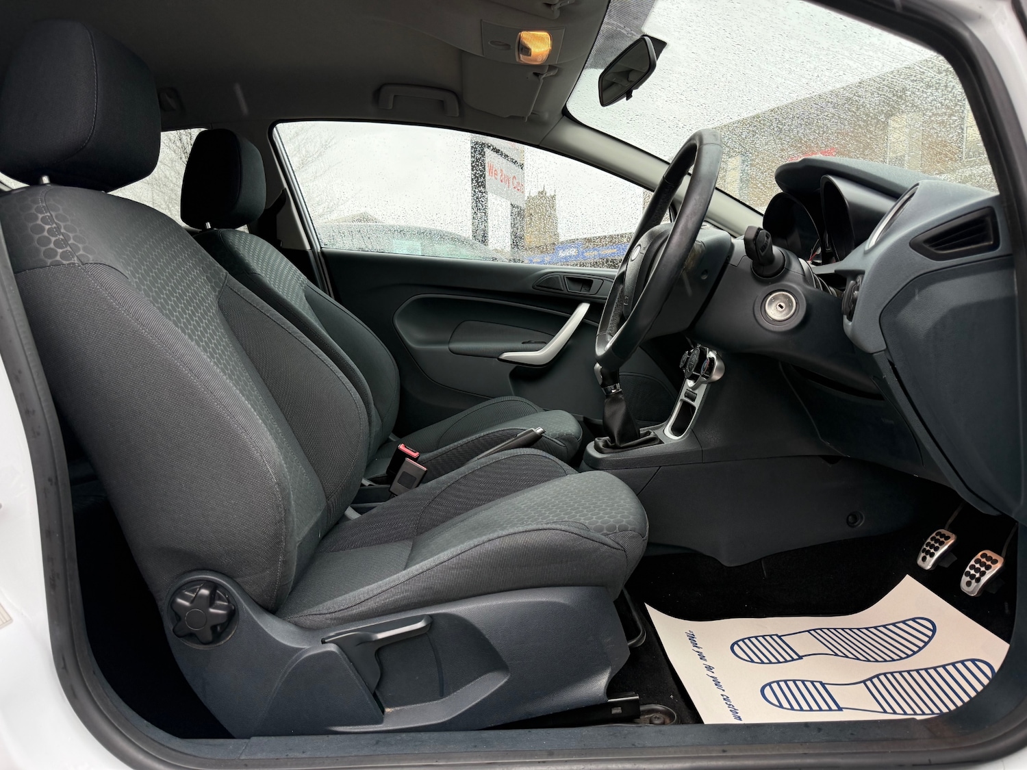 Used Ford Fiesta 2011 for sale - 76748391: Photo 9