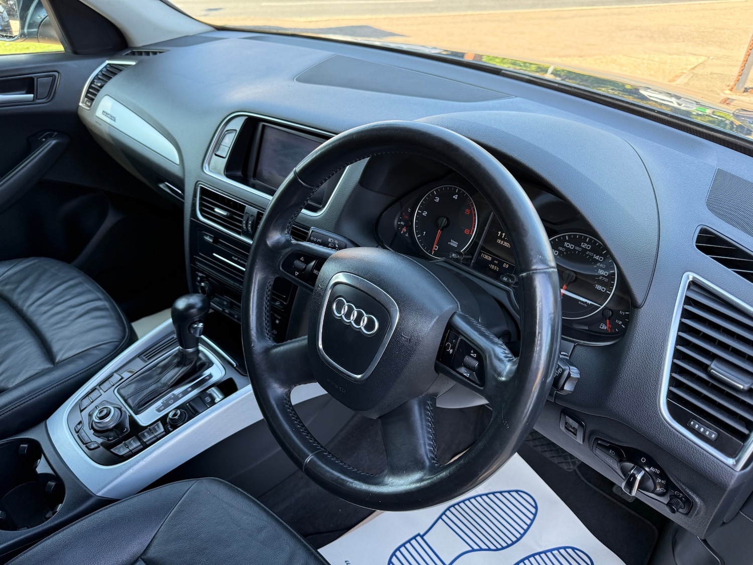 Used Audi Q5 2009 for sale - 76016664: Photo 11