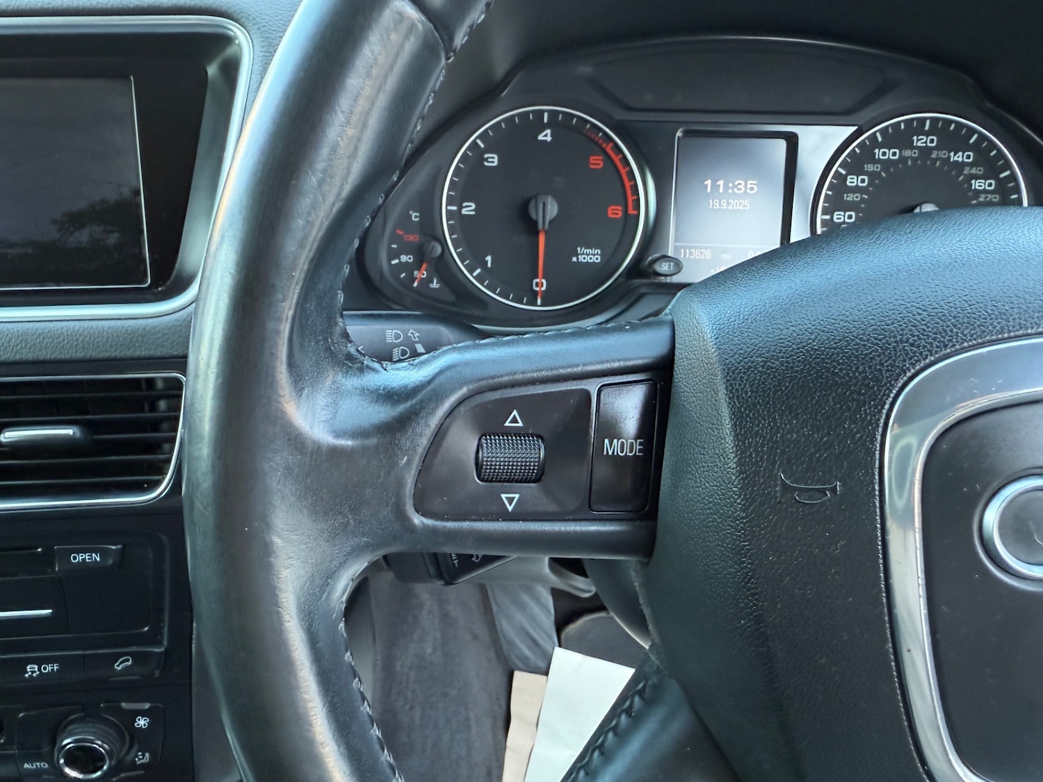 Used Audi Q5 2009 for sale - 76016664: Photo 35