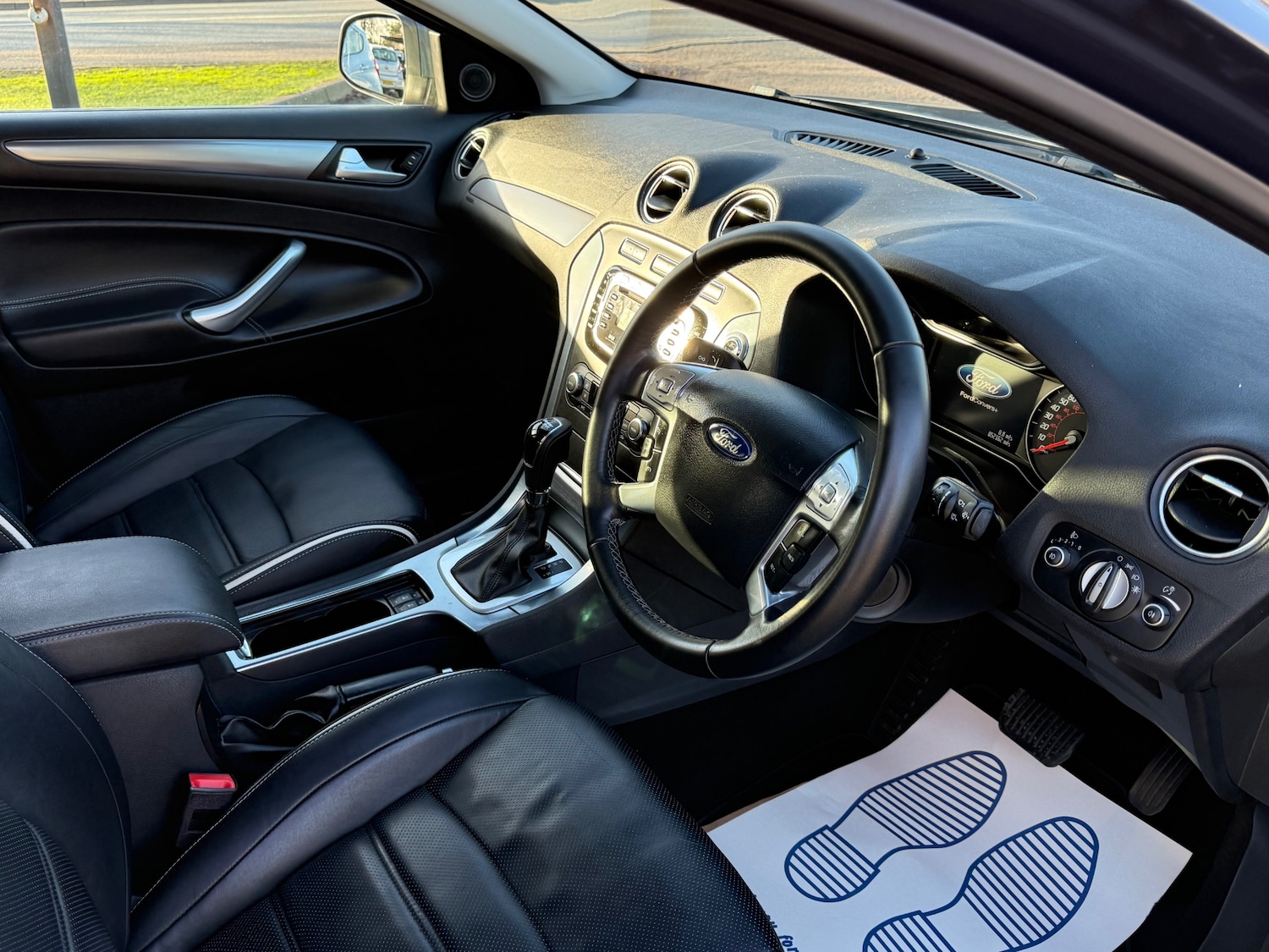 Used Ford Mondeo 2012 for sale - 76945950: Photo 12