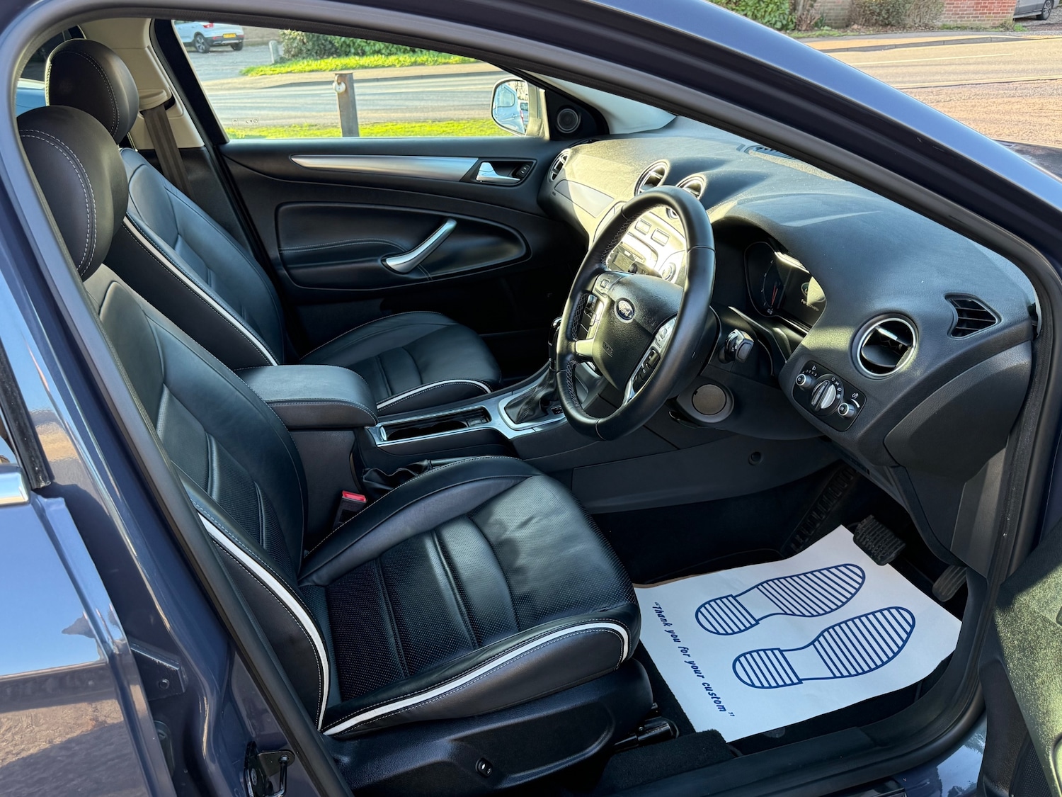 Used Ford Mondeo 2012 for sale - 76945950: Photo 13