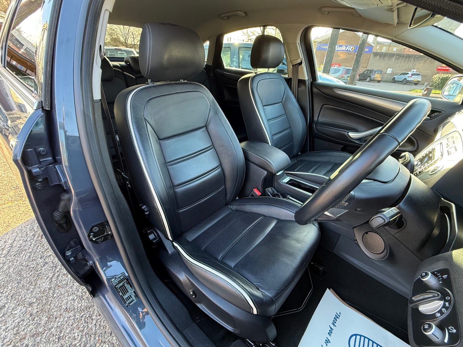 Used Ford Mondeo 2012 for sale - 76945950: Photo 15