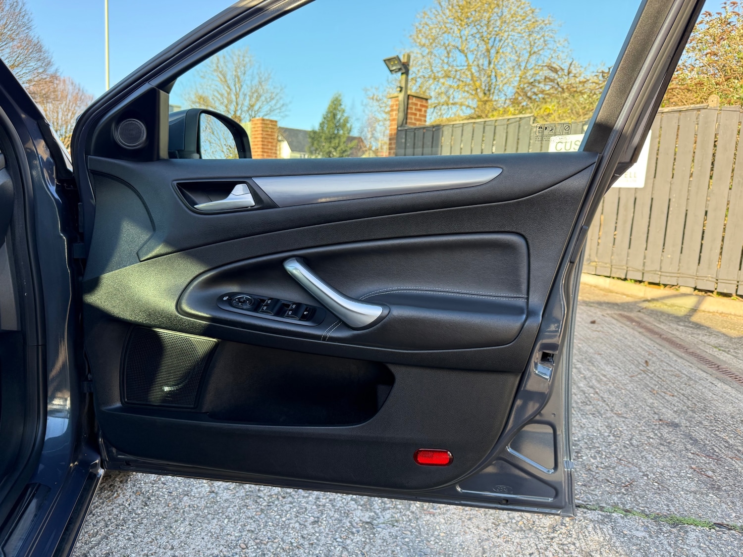 Used Ford Mondeo 2012 for sale - 76945950: Photo 16