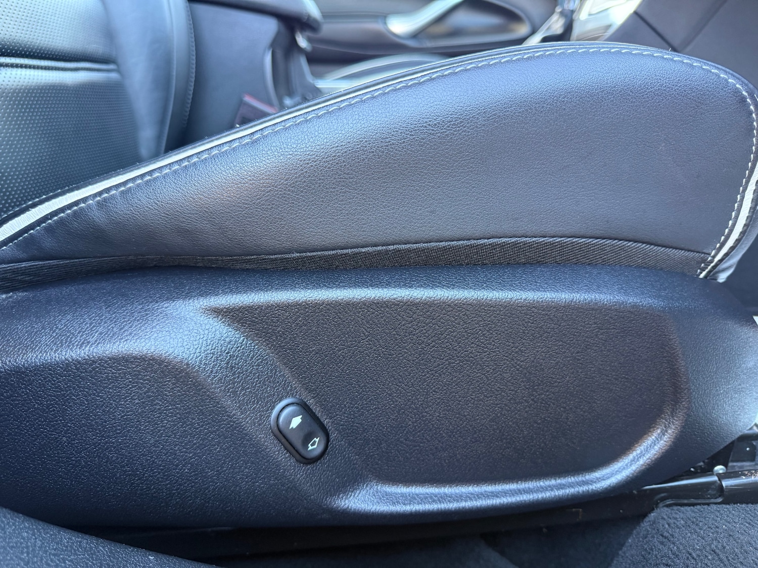 Used Ford Mondeo 2012 for sale - 76945950: Photo 17