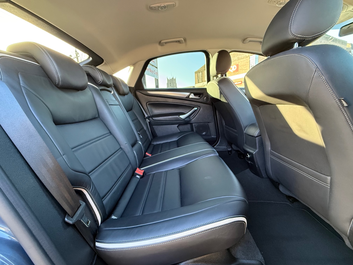 Used Ford Mondeo 2012 for sale - 76945950: Photo 19