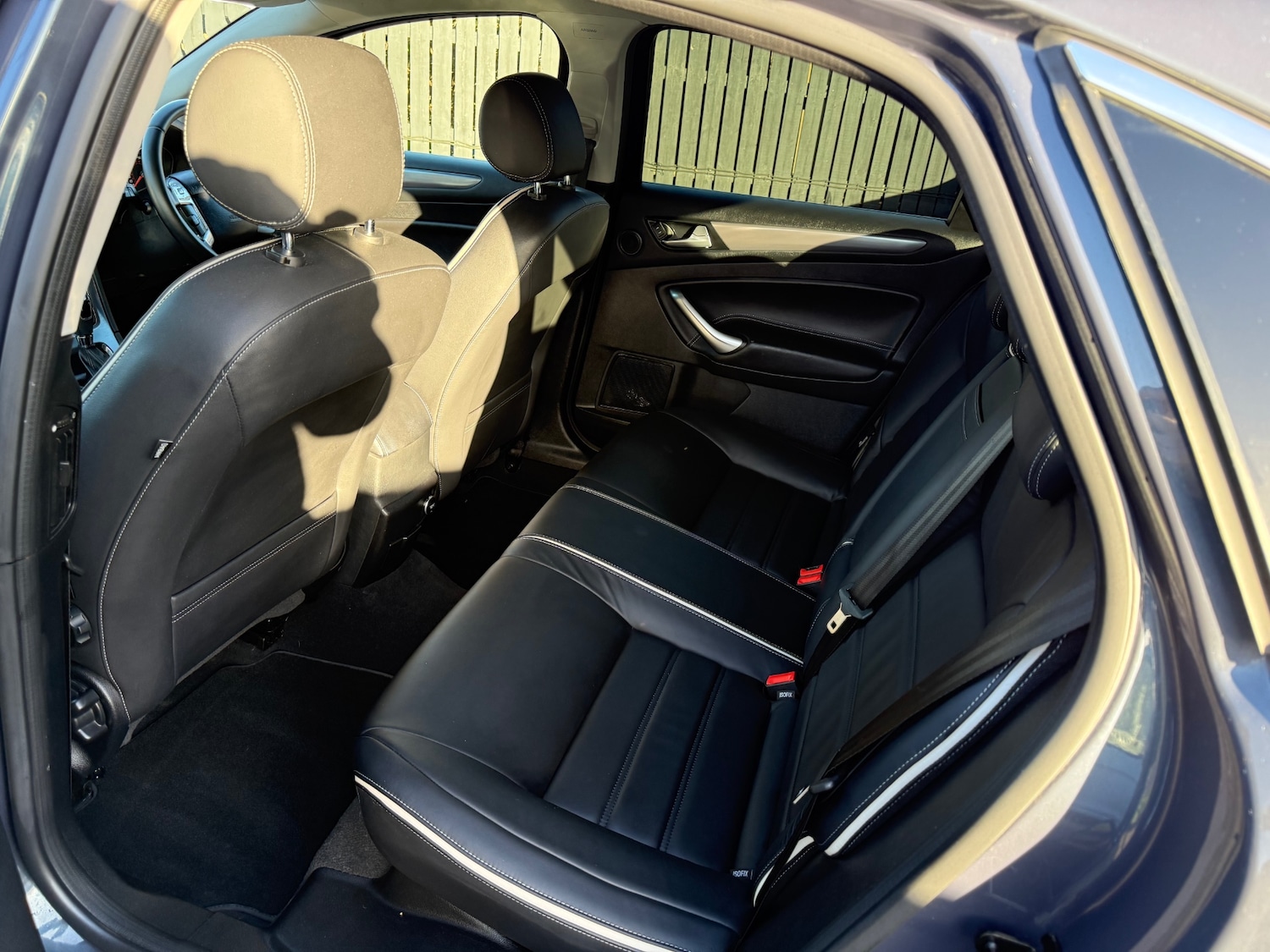 Used Ford Mondeo 2012 for sale - 76945950: Photo 25