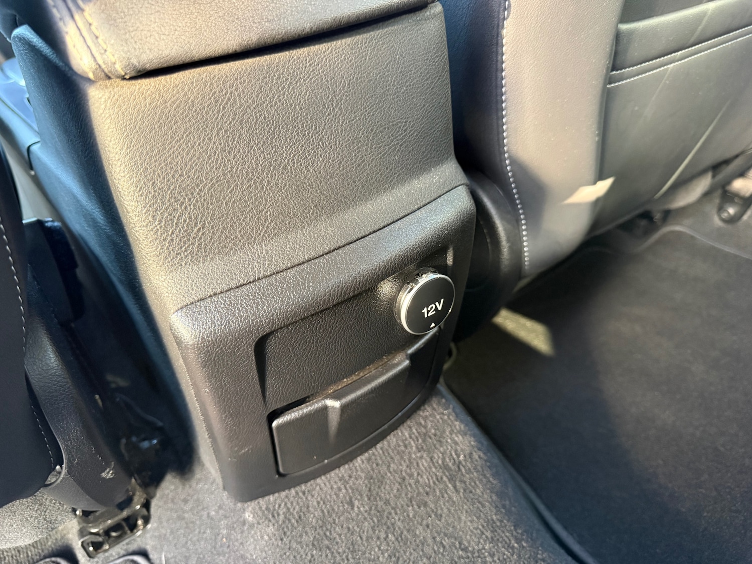 Used Ford Mondeo 2012 for sale - 76945950: Photo 28