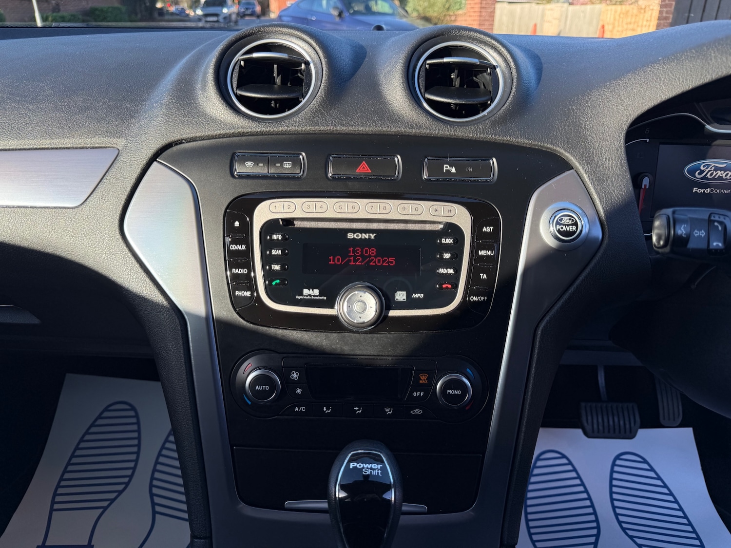 Used Ford Mondeo 2012 for sale - 76945950: Photo 34