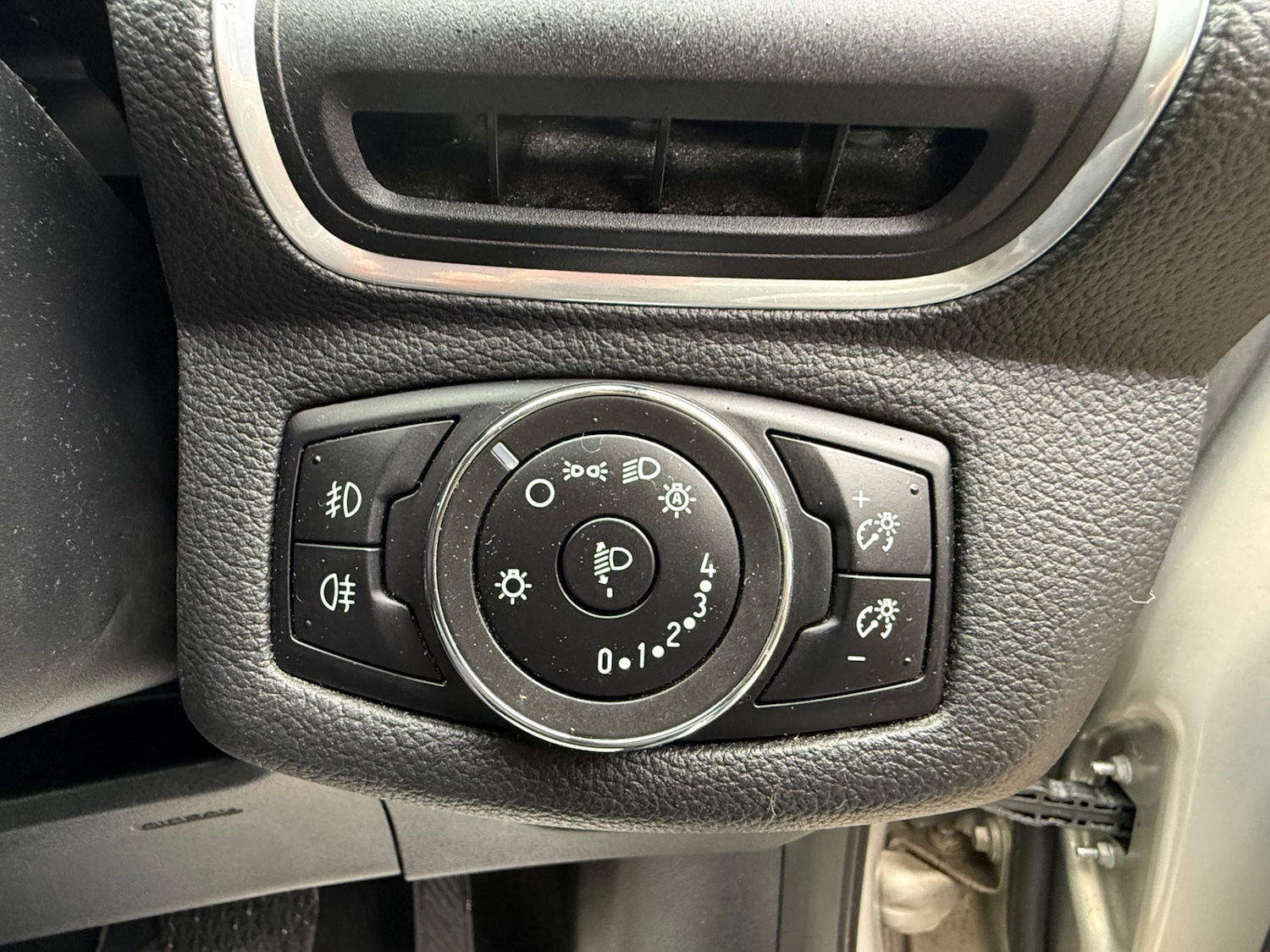 Used Ford B-MAX 2015 for sale - 77701162: Photo 37