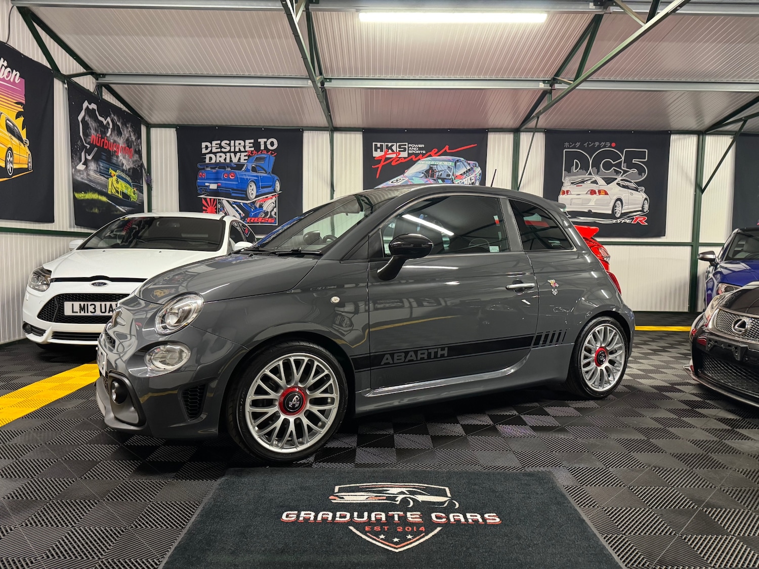 Used Abarth 595 2016 for sale - 76498409: Photo 1