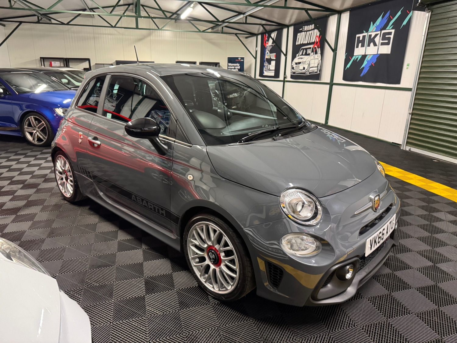 Used Abarth 595 2016 for sale - 76498409: Photo 4
