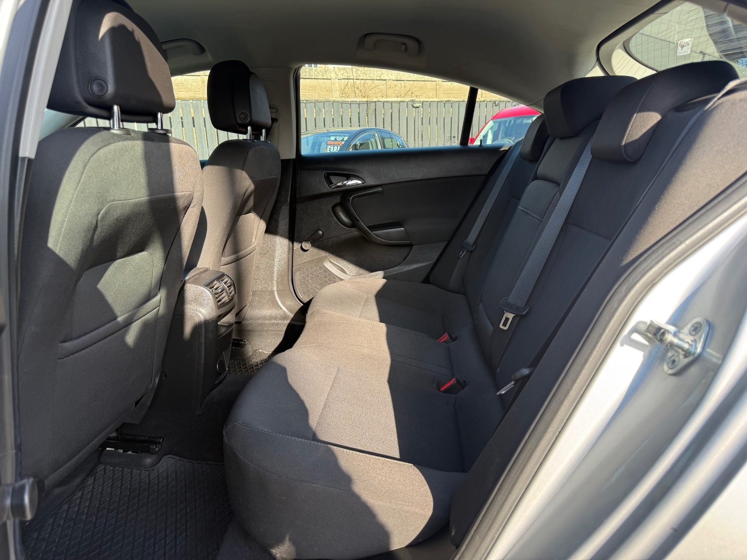 Used Vauxhall Insignia 2009 for sale - 77742464: Photo 29