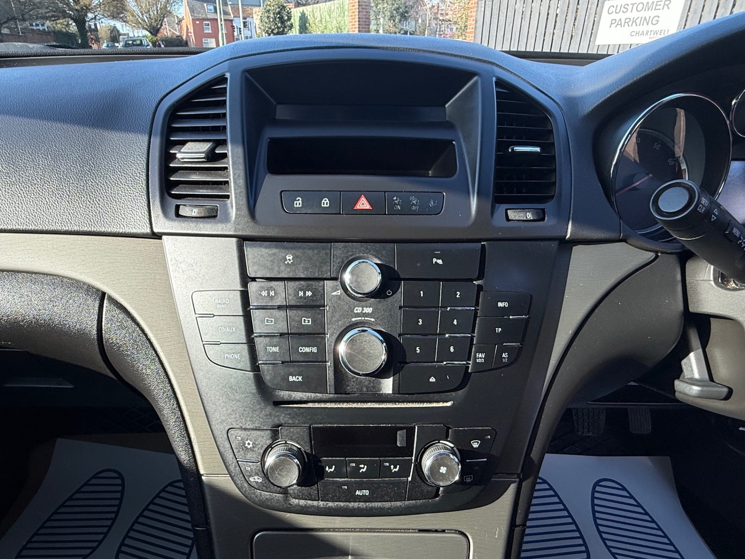 Used Vauxhall Insignia 2009 for sale - 77742464: Photo 38