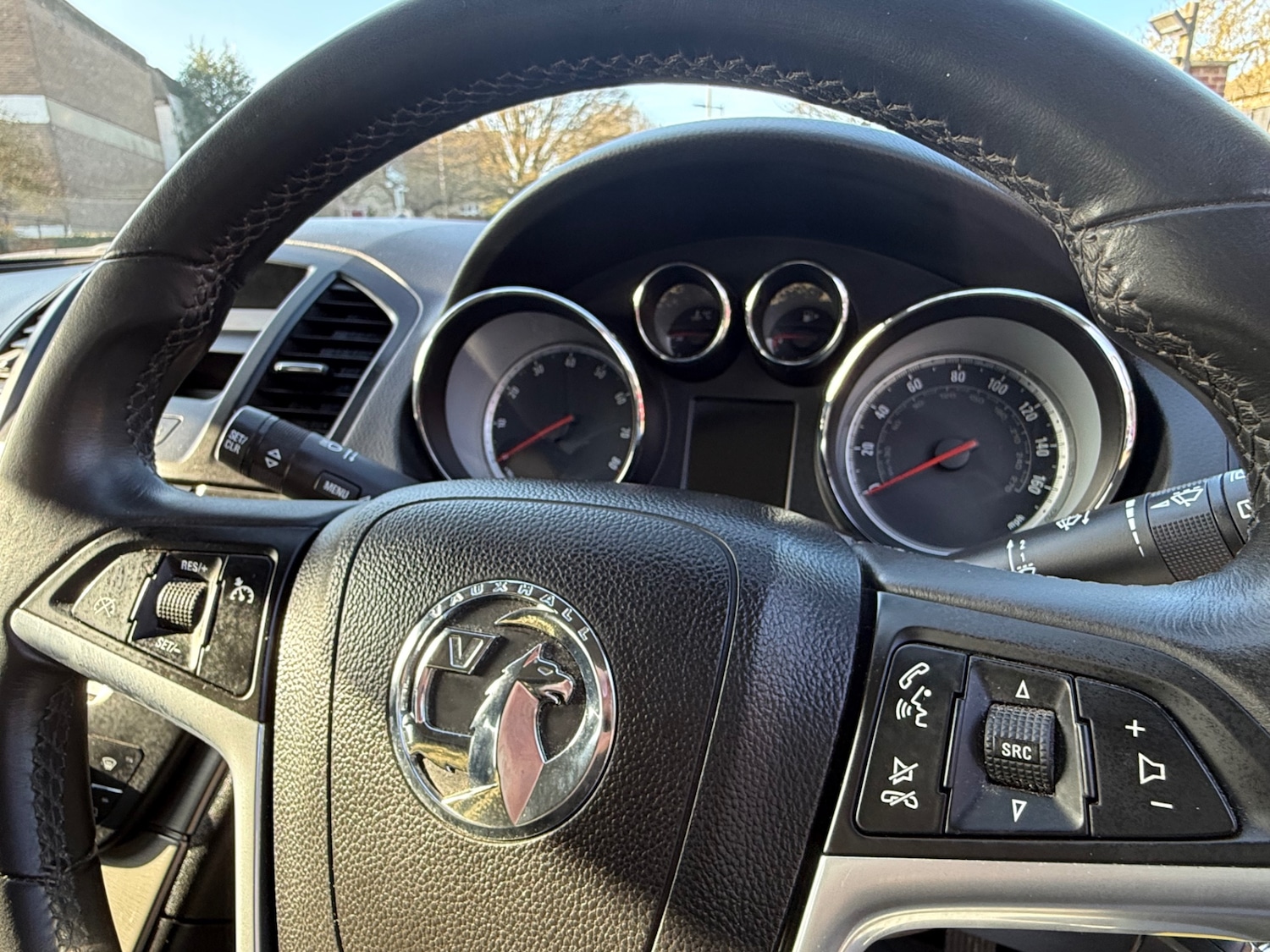 Used Vauxhall Insignia 2009 for sale - 77742464: Photo 40