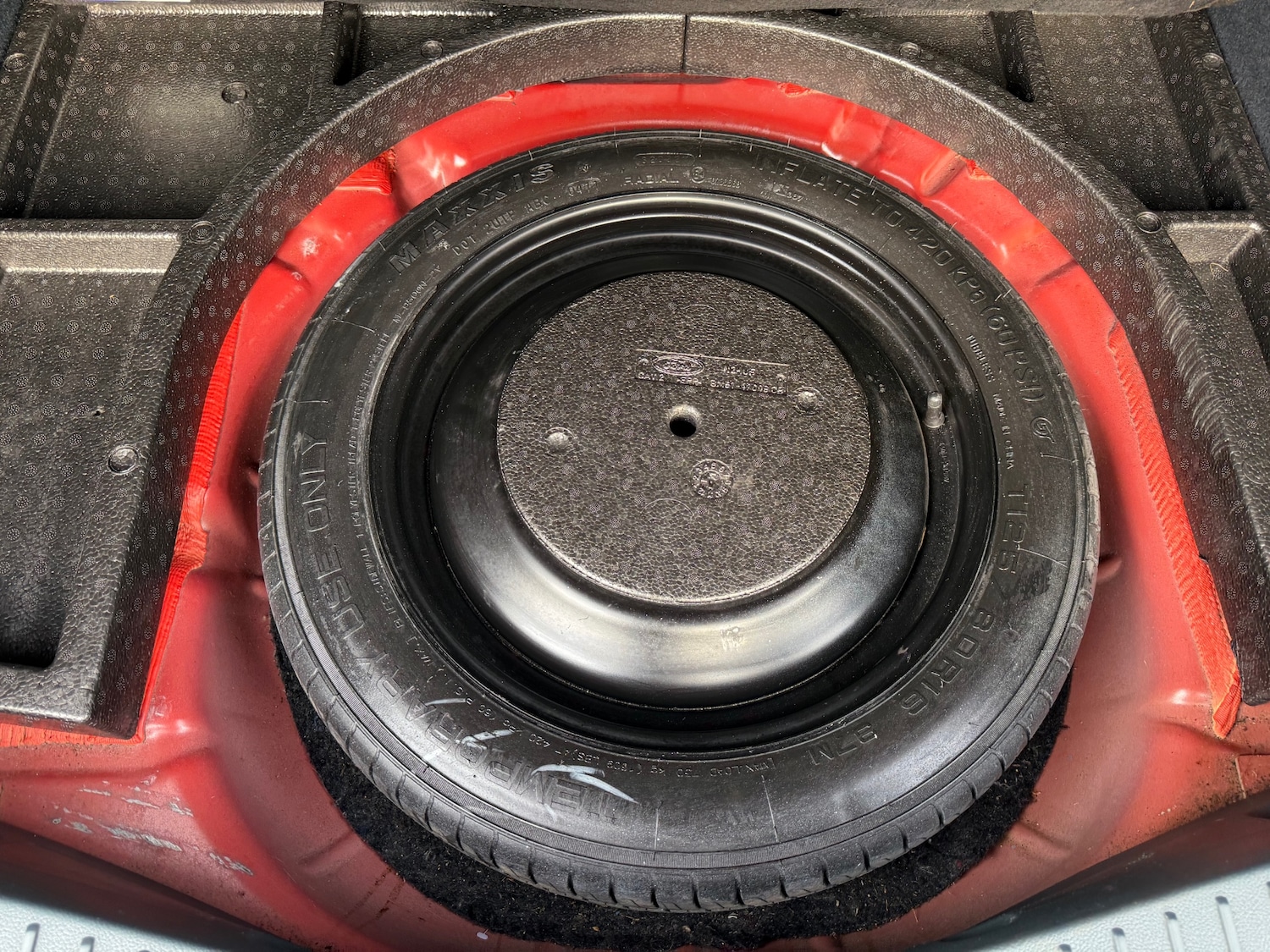 Used Ford C-Max 2011 for sale - 76734848: Photo 21