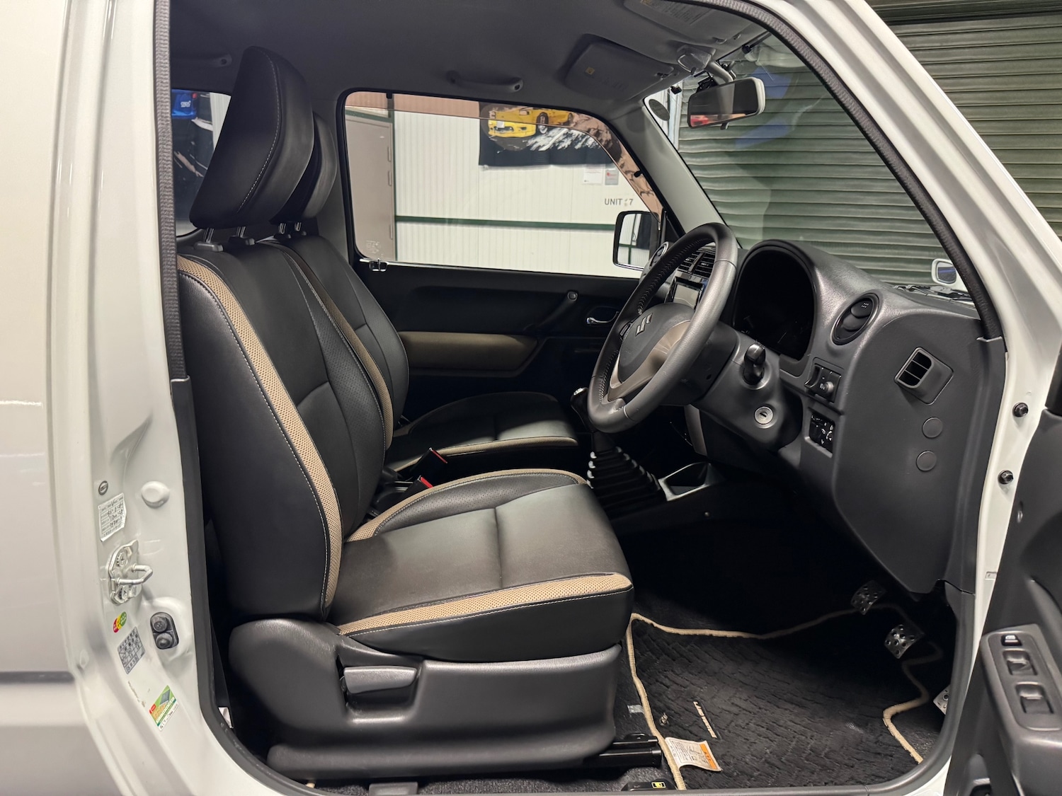 Used Suzuki Jimny 2015 for sale - 76726161: Photo 64