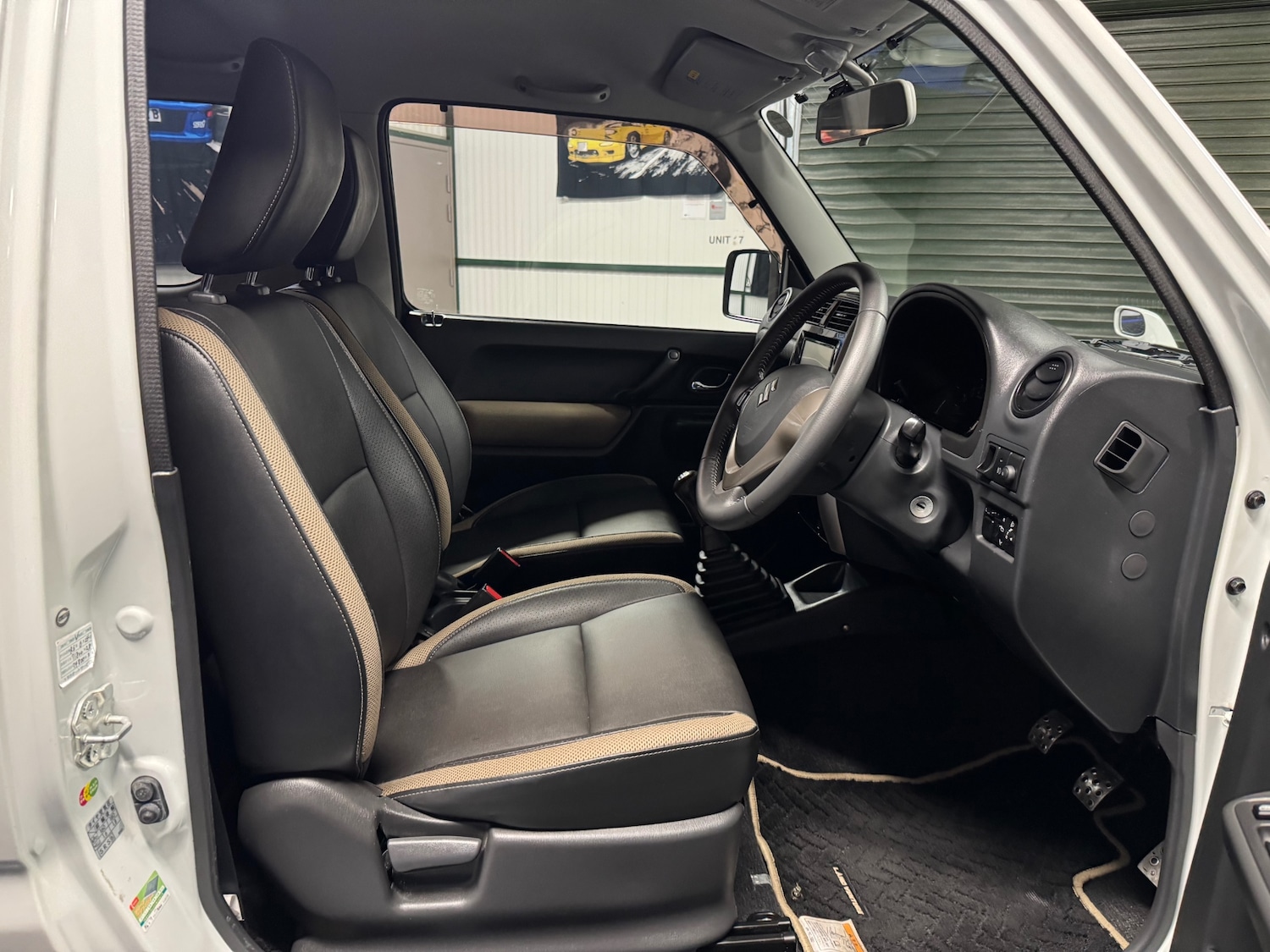 Used Suzuki Jimny 2015 for sale - 76726161: Photo 65