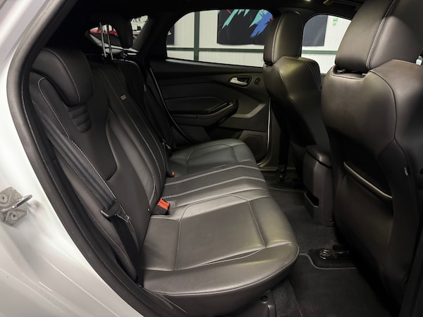 Used Ford Focus 2017 for sale - 75422624: Photo 14