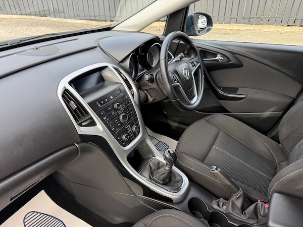 Used Vauxhall Astra 2014 for sale - 76207623: Photo 12