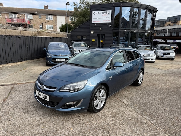 Used Vauxhall Astra 2014 for sale - 76207623: Photo 3