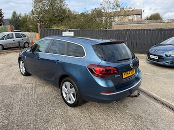 Used Vauxhall Astra 2014 for sale - 76207623: Photo 4
