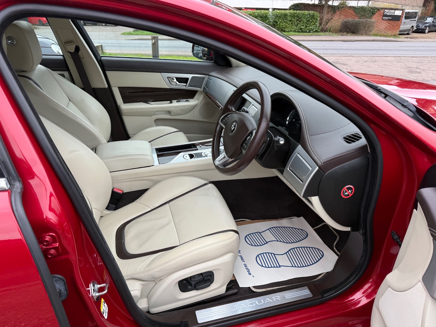 Used Jaguar XF 2015 for sale - 77543803: Photo 15