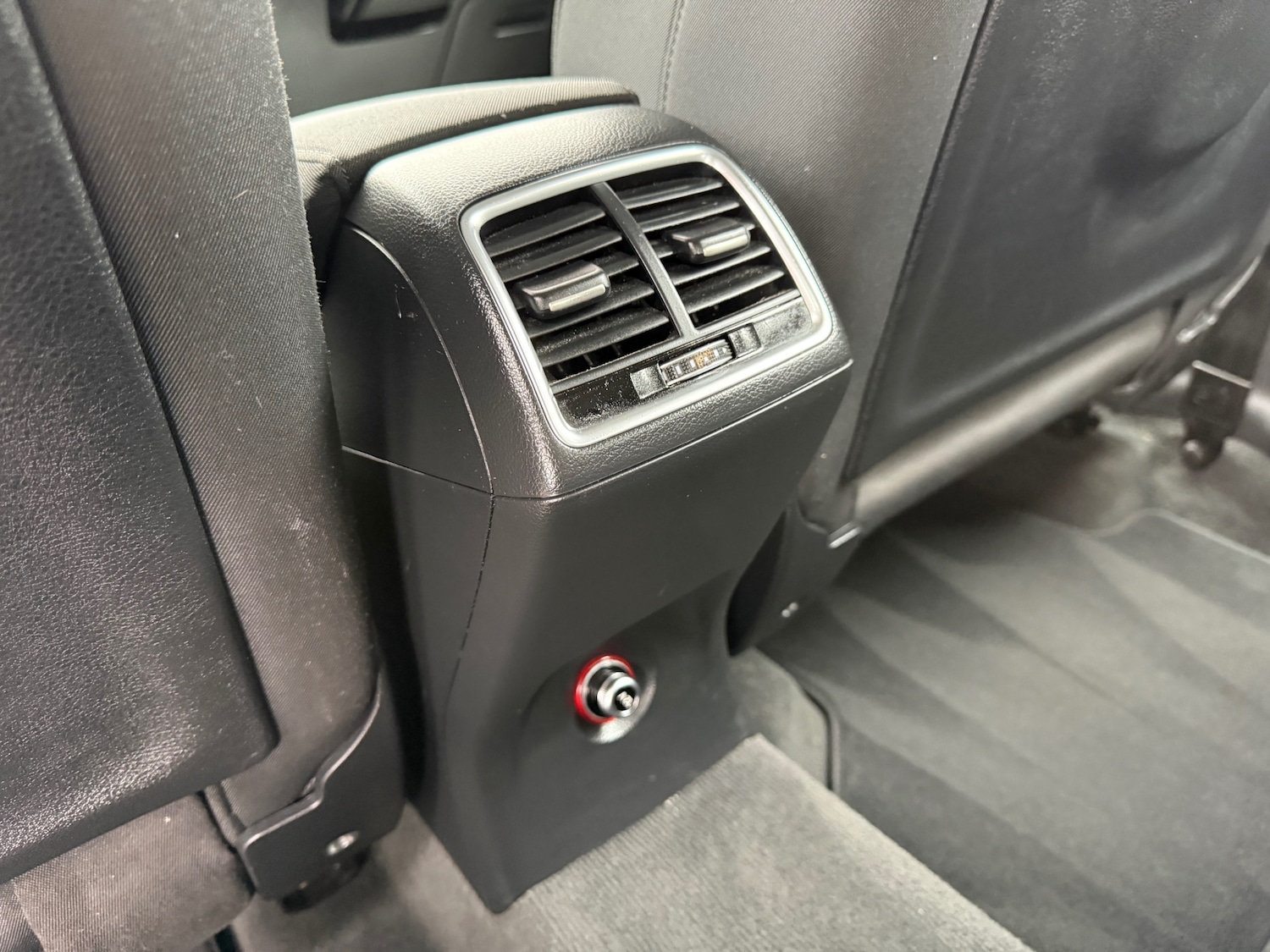 Used Jaguar XF 2015 for sale - 77543803: Photo 40