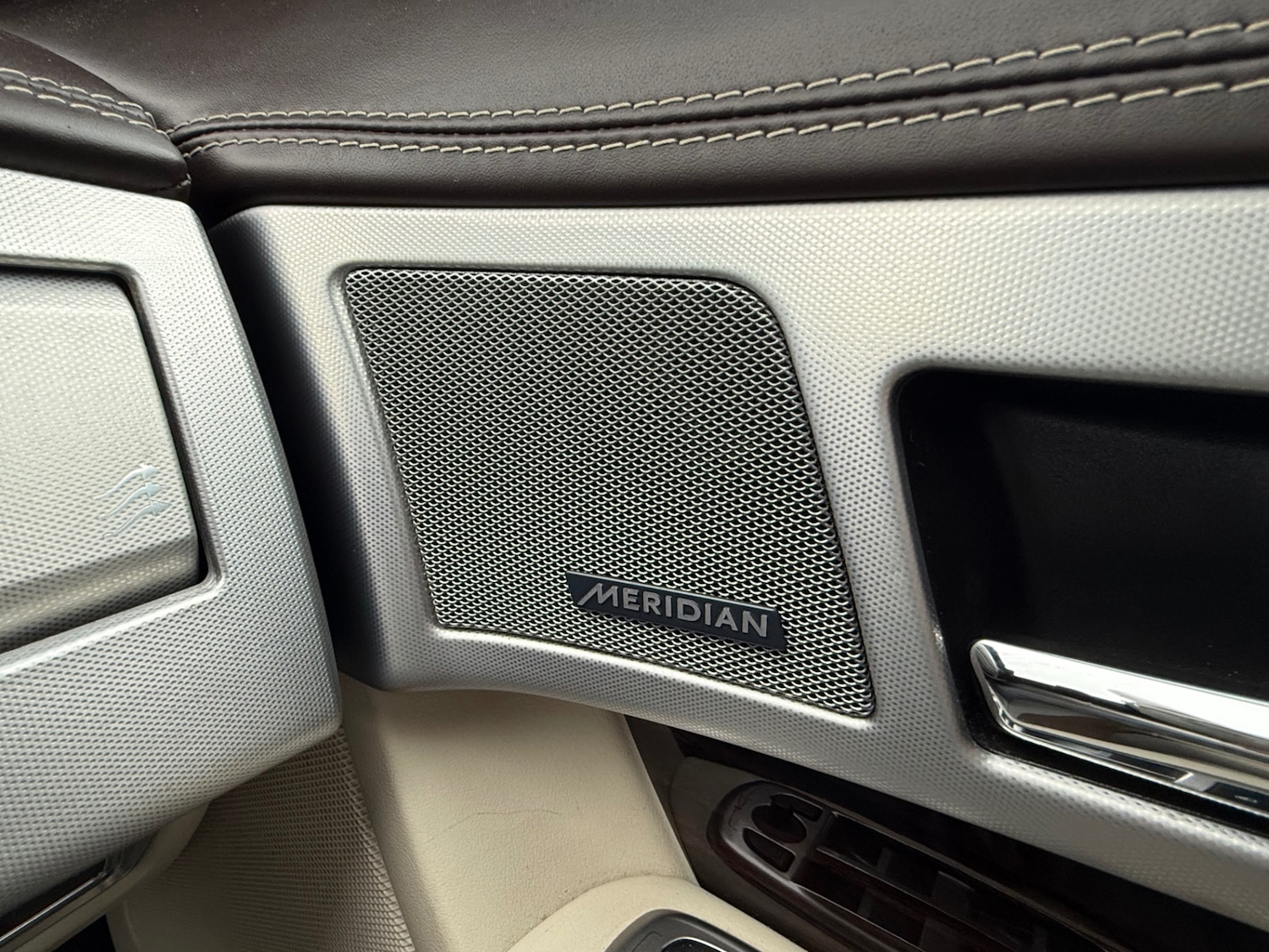 Used Jaguar XF 2015 for sale - 77543803: Photo 48