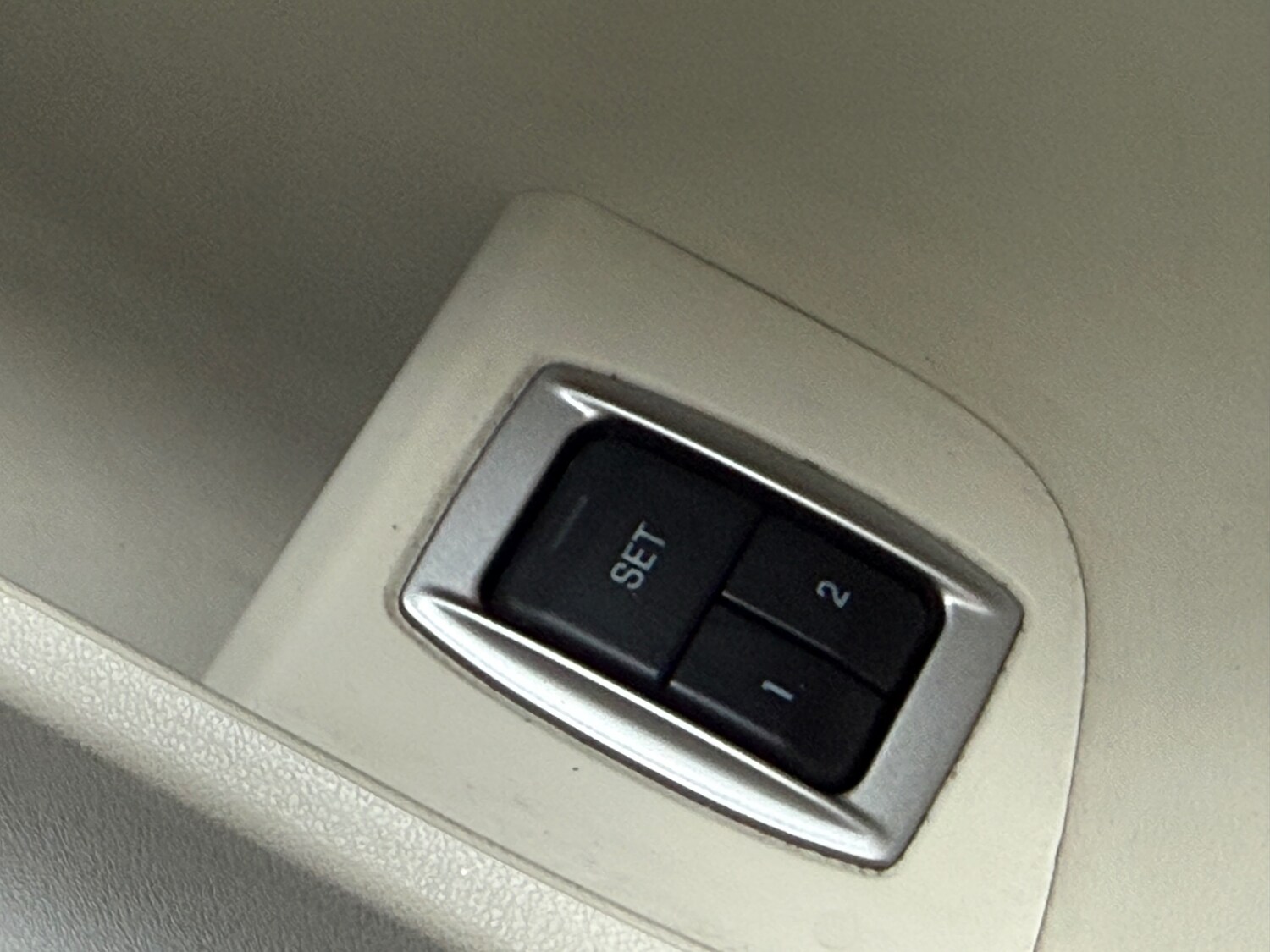 Used Jaguar XF 2015 for sale - 77543803: Photo 49