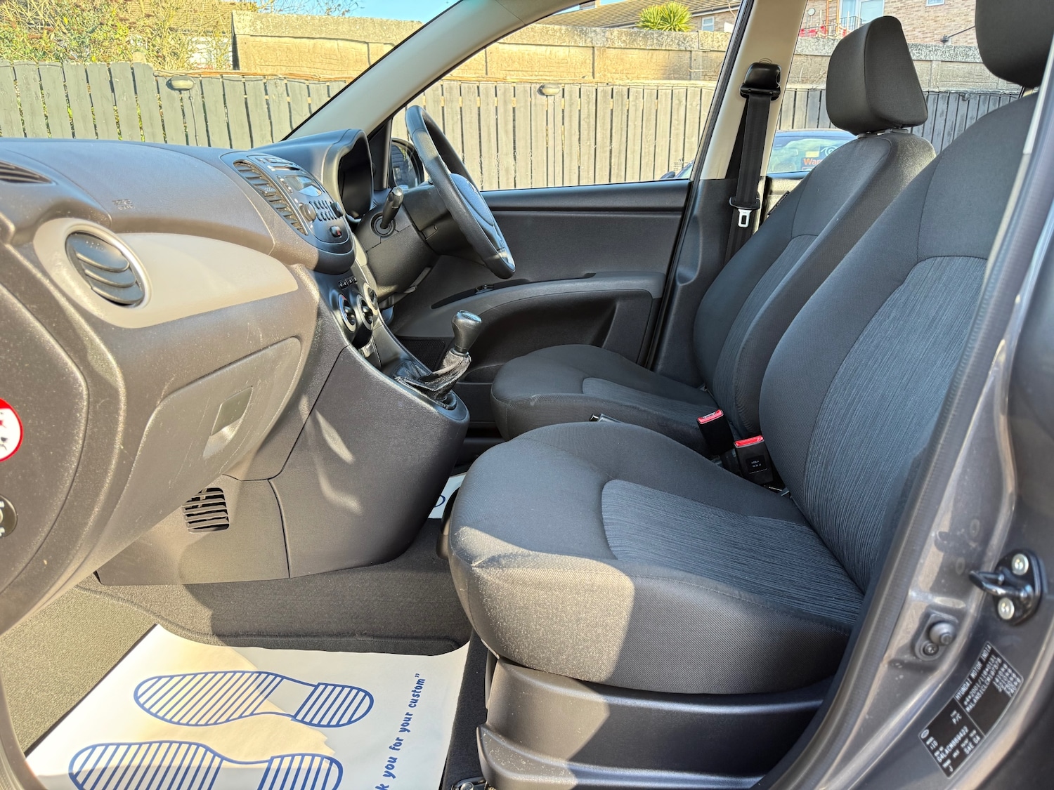 Used Hyundai i10 2012 for sale - 76932213: Photo 16