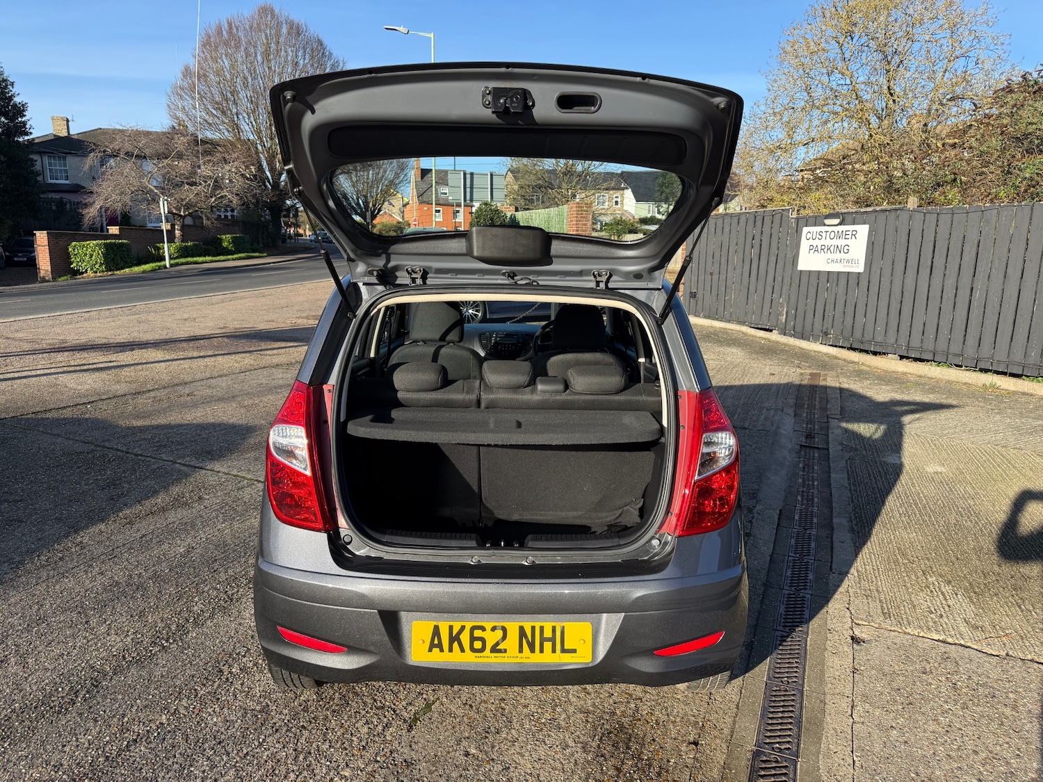 Used Hyundai i10 2012 for sale - 76932213: Photo 20