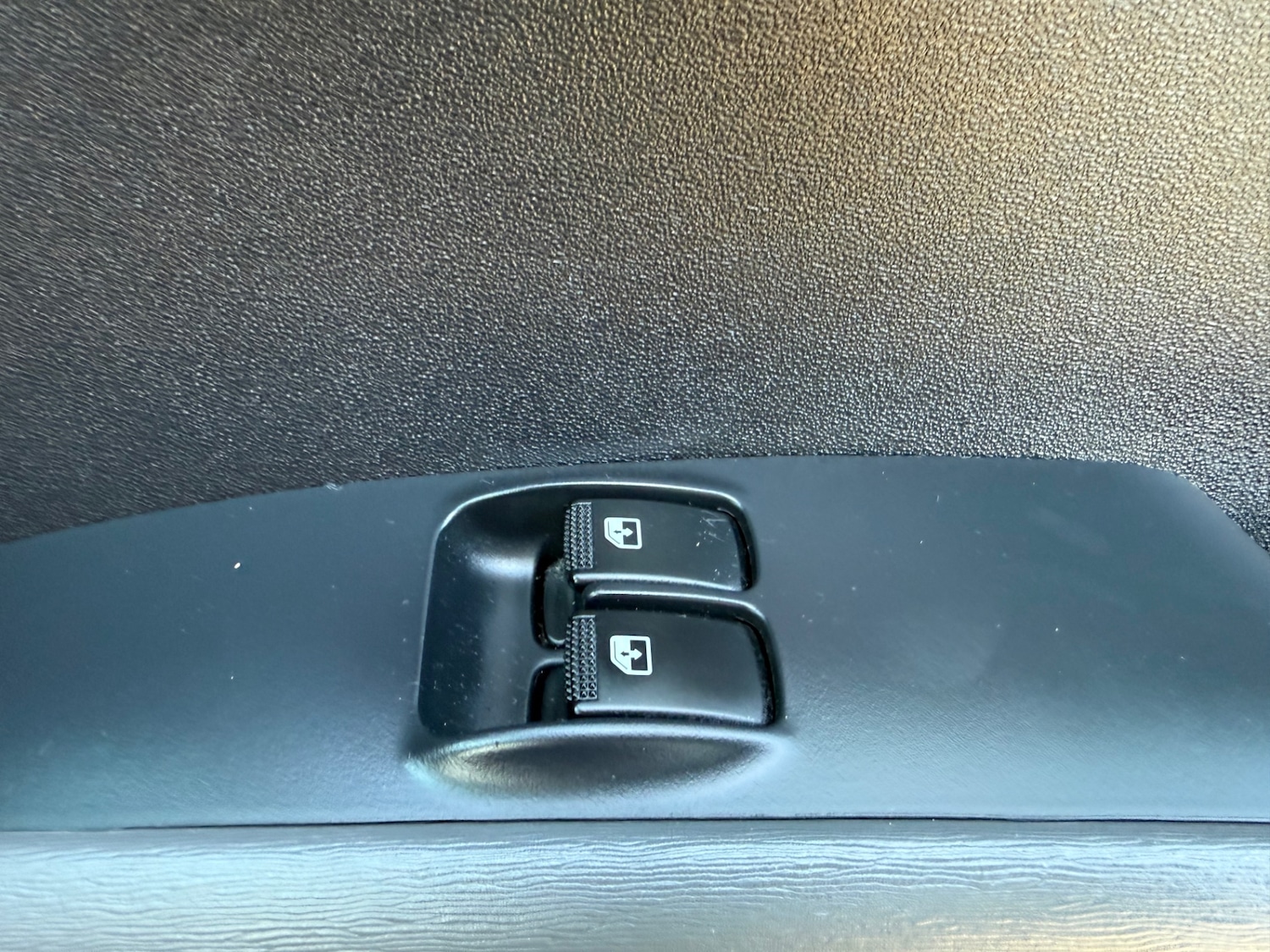 Used Hyundai i10 2012 for sale - 76932213: Photo 28