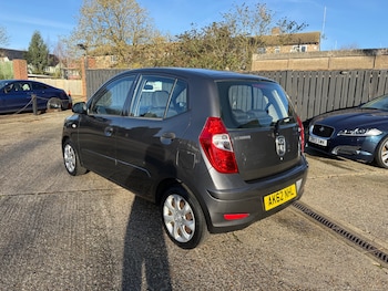 Used Hyundai i10 2012 for sale - 76932213: Photo