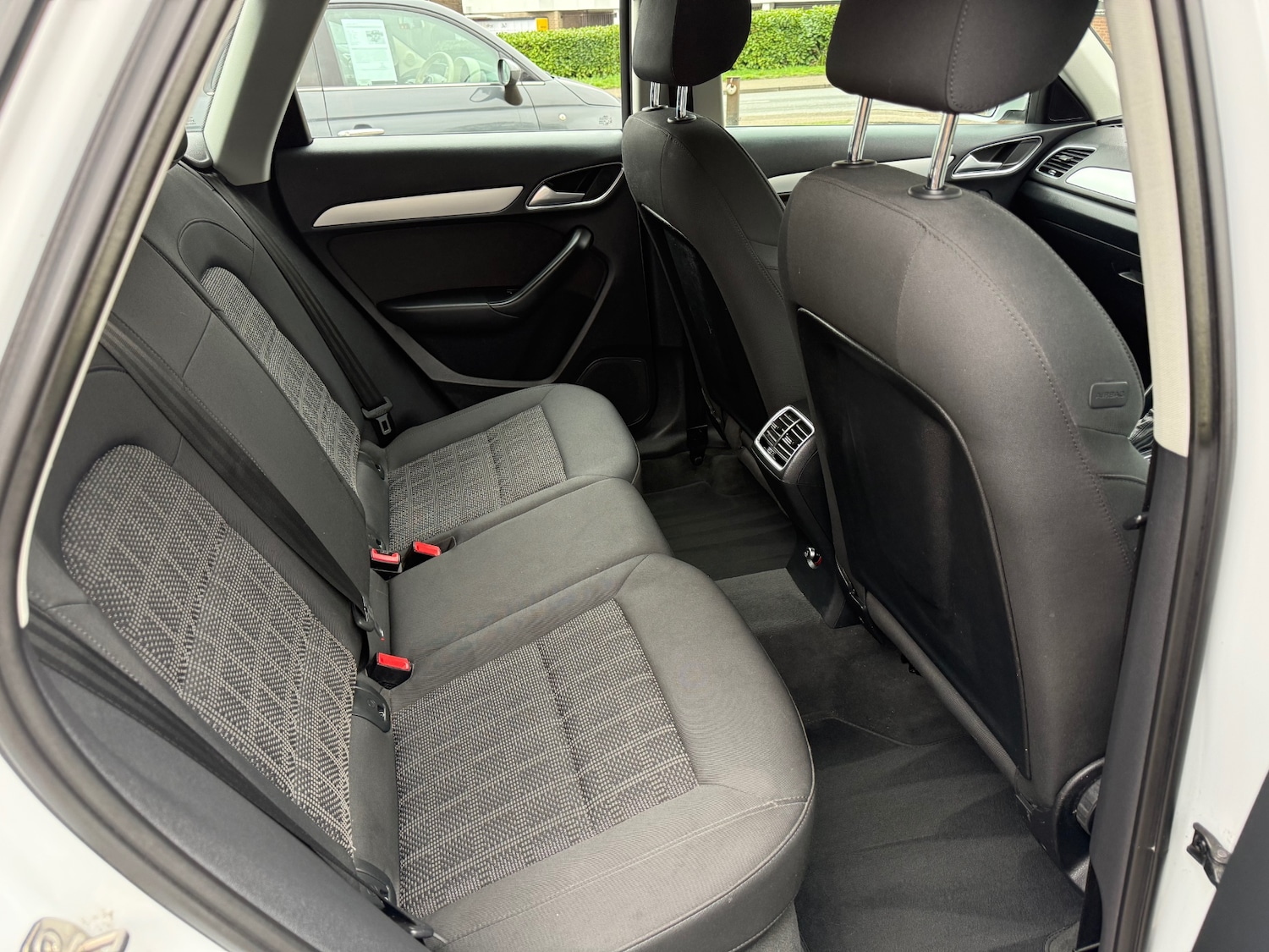 Used Audi Q3 2017 for sale - 77530557: Photo 17