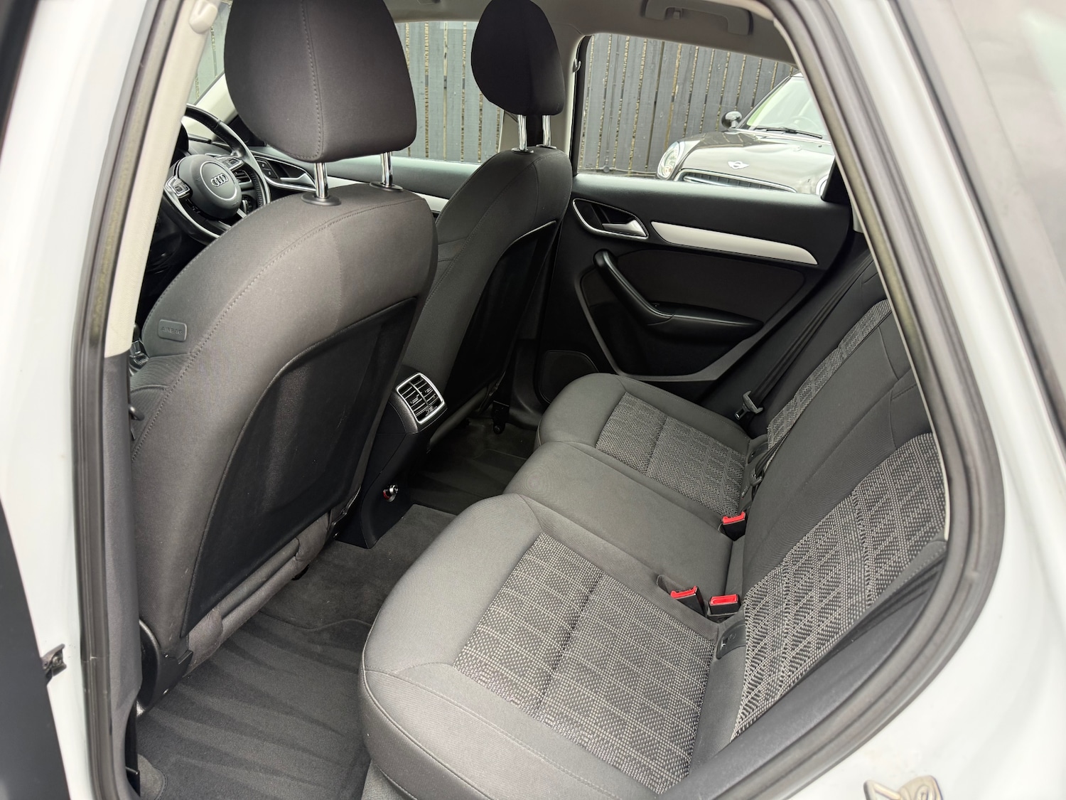 Used Audi Q3 2017 for sale - 77530557: Photo 24